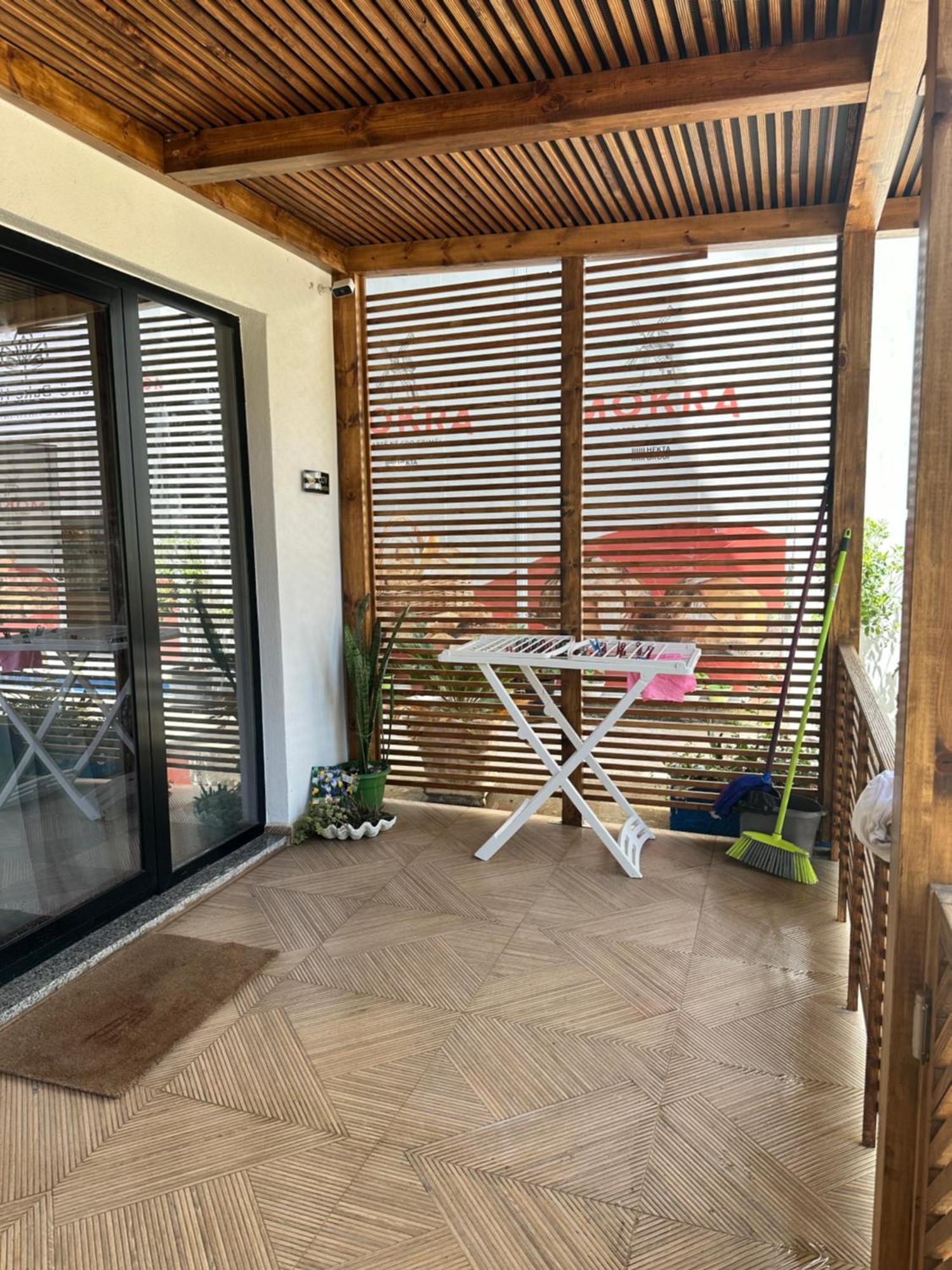 Seahana Apartment Himara Kültér fotó